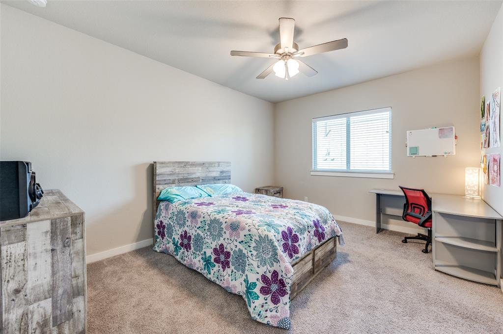 912 Fallbrook Avenue Denton, TX 76210 - Photo 19 of 26