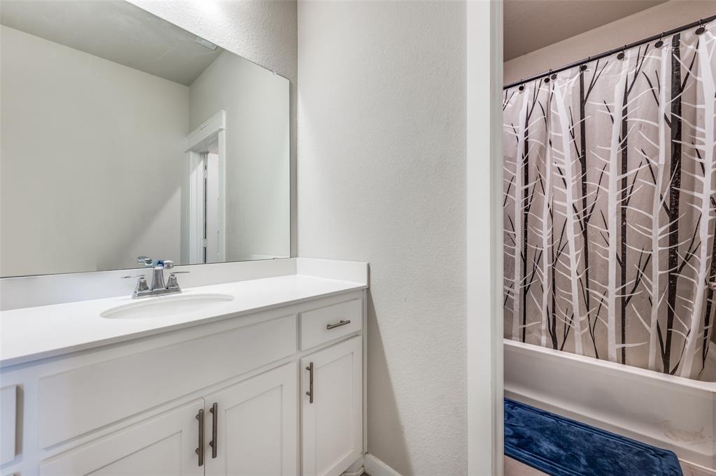 912 Fallbrook Avenue Denton, TX 76210 - Photo 22 of 26