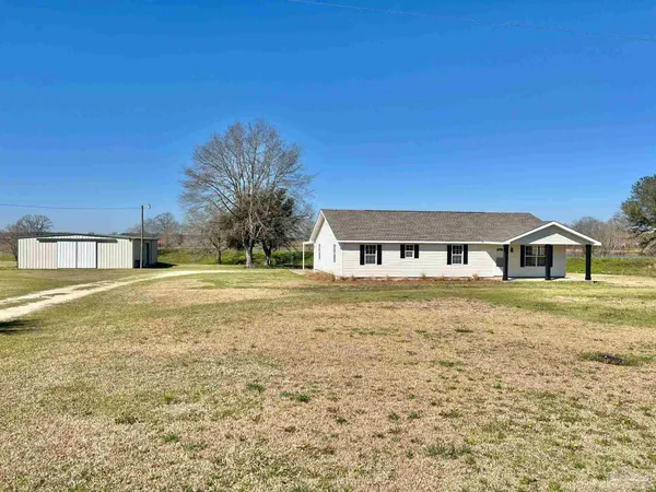$399,000 | 248 Howard Page Lane, Atmore, AL 36502