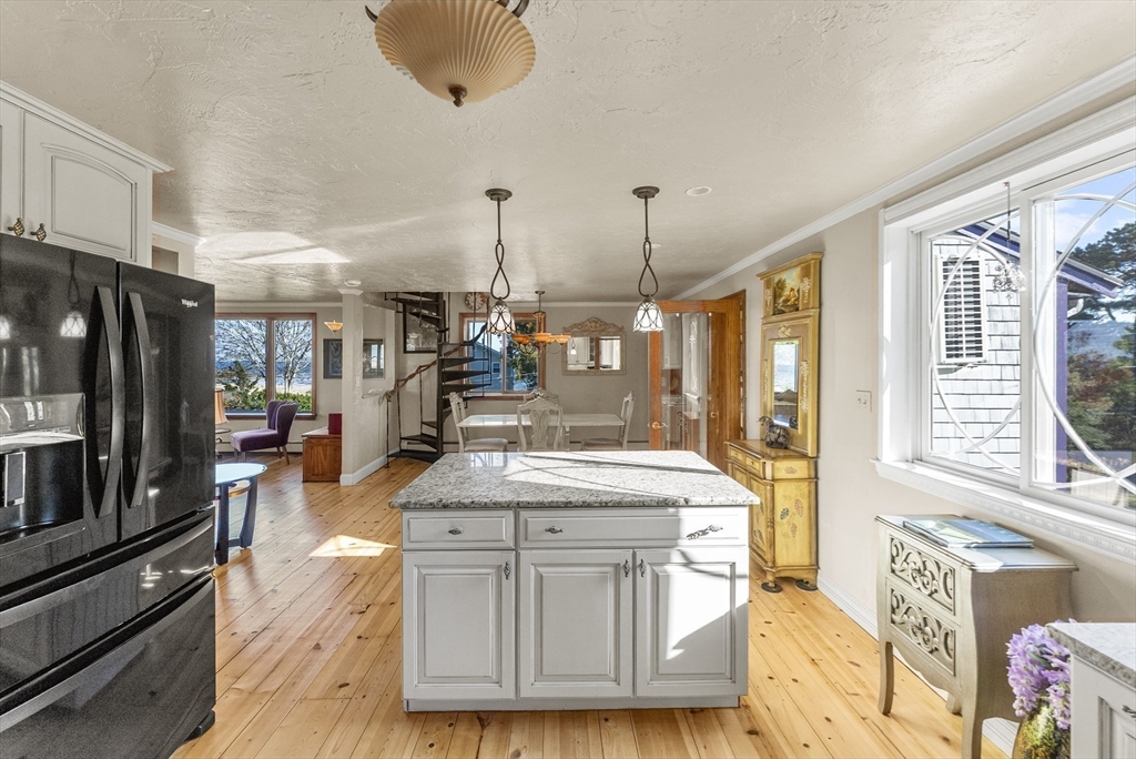92 Lookout Point Road Plymouth, MA 02360 - Photo 20 of 42