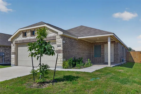 $2,300 | 14933 Tejano Street, Haslet, TX 76052