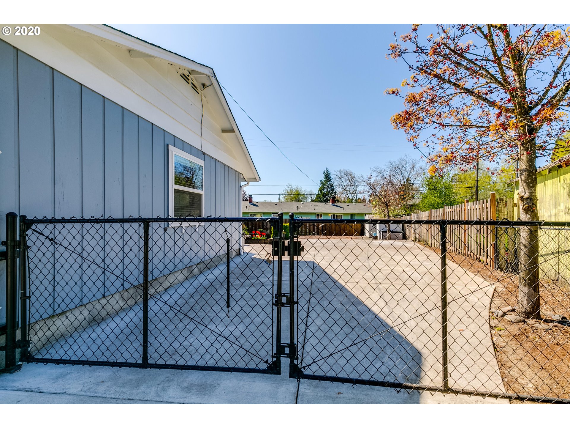 936 Quinalt Street Springfield, OR 97477 - Photo 4 of 32