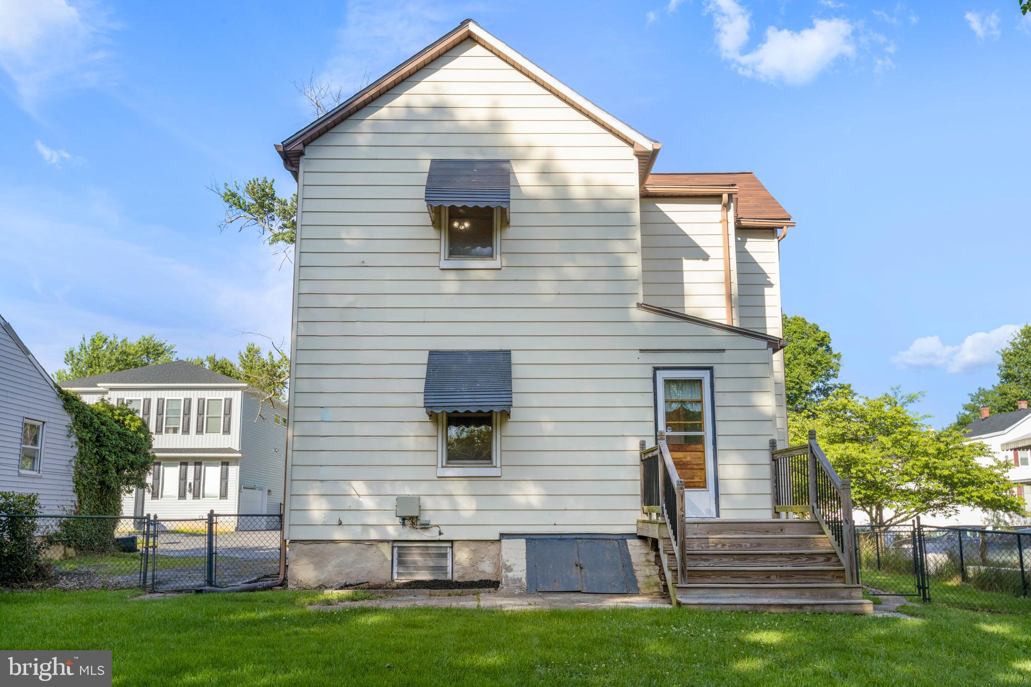 9 Rognel Avenue Baltimore, MD 21228 - Photo 34 of 47