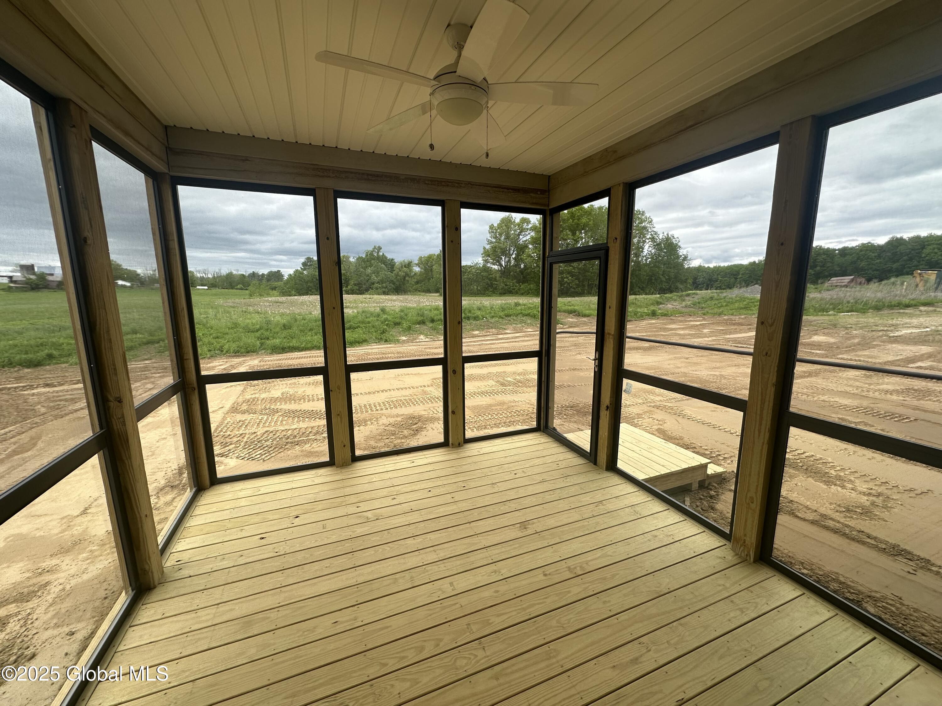 24 Silver Oak Drive Halfmoon, NY 12065 - Photo 11 of 23 IMG_3109