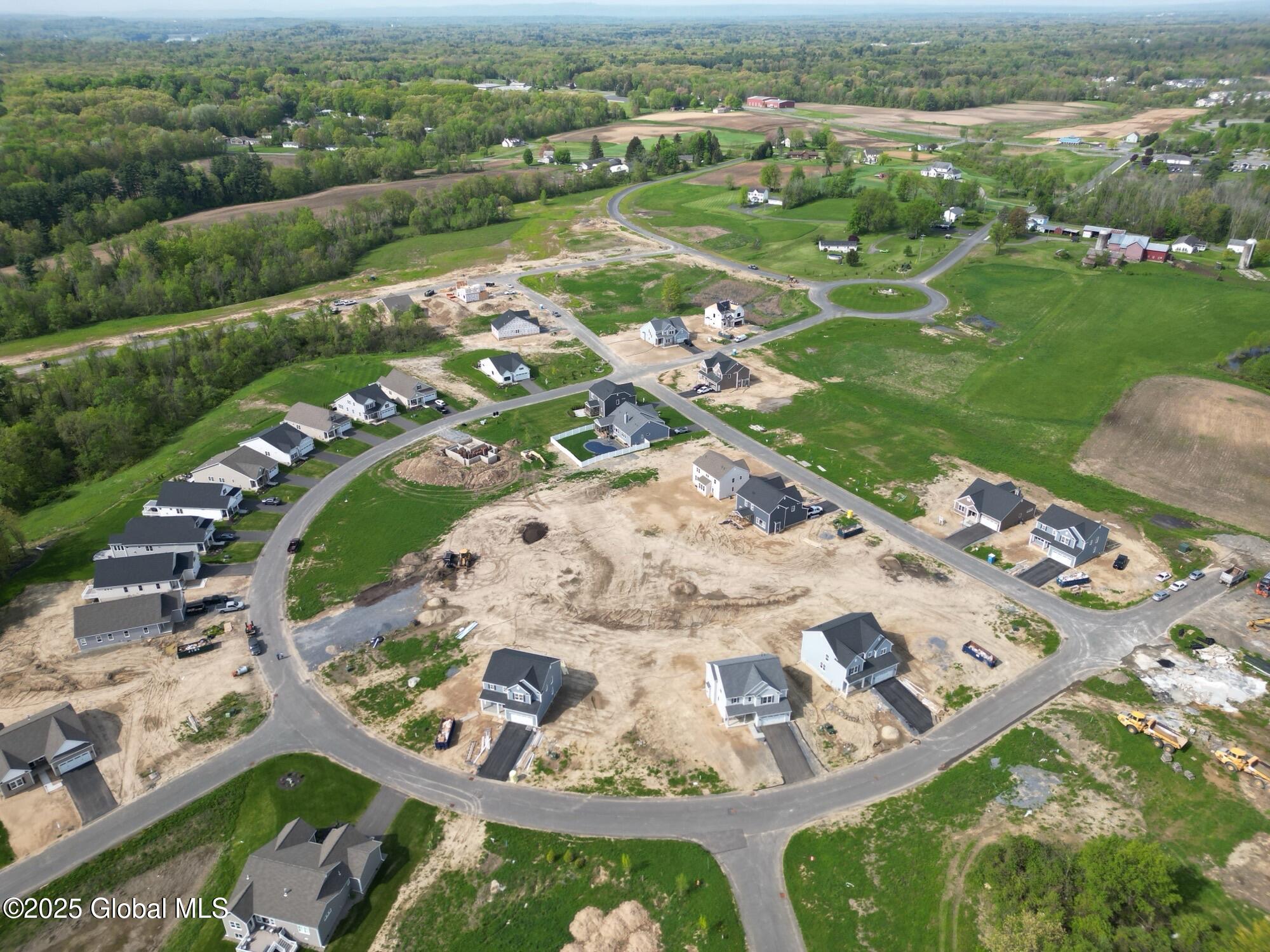 24 Silver Oak Drive Halfmoon, NY 12065 - Photo 22 of 23 Community