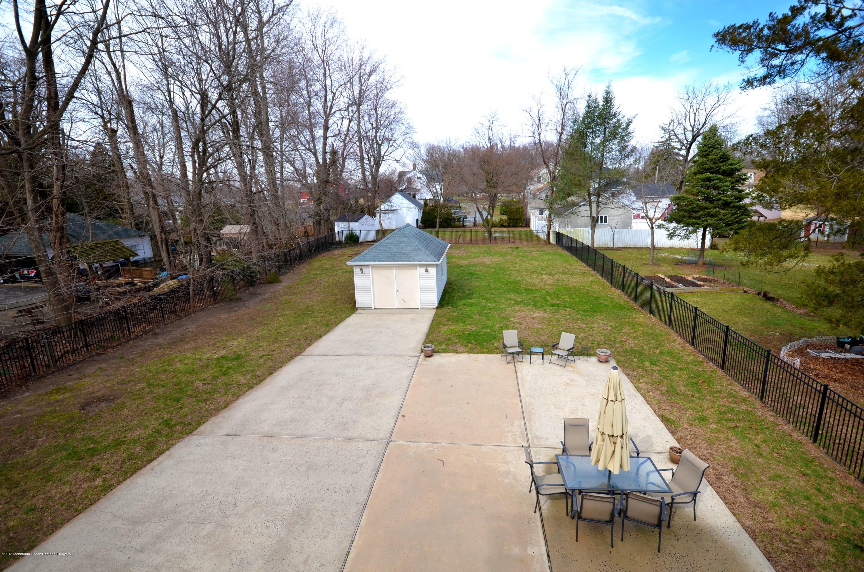215 Cooper Road Red Bank, NJ 07701 - Photo 36 of 38 215_Cooper_37