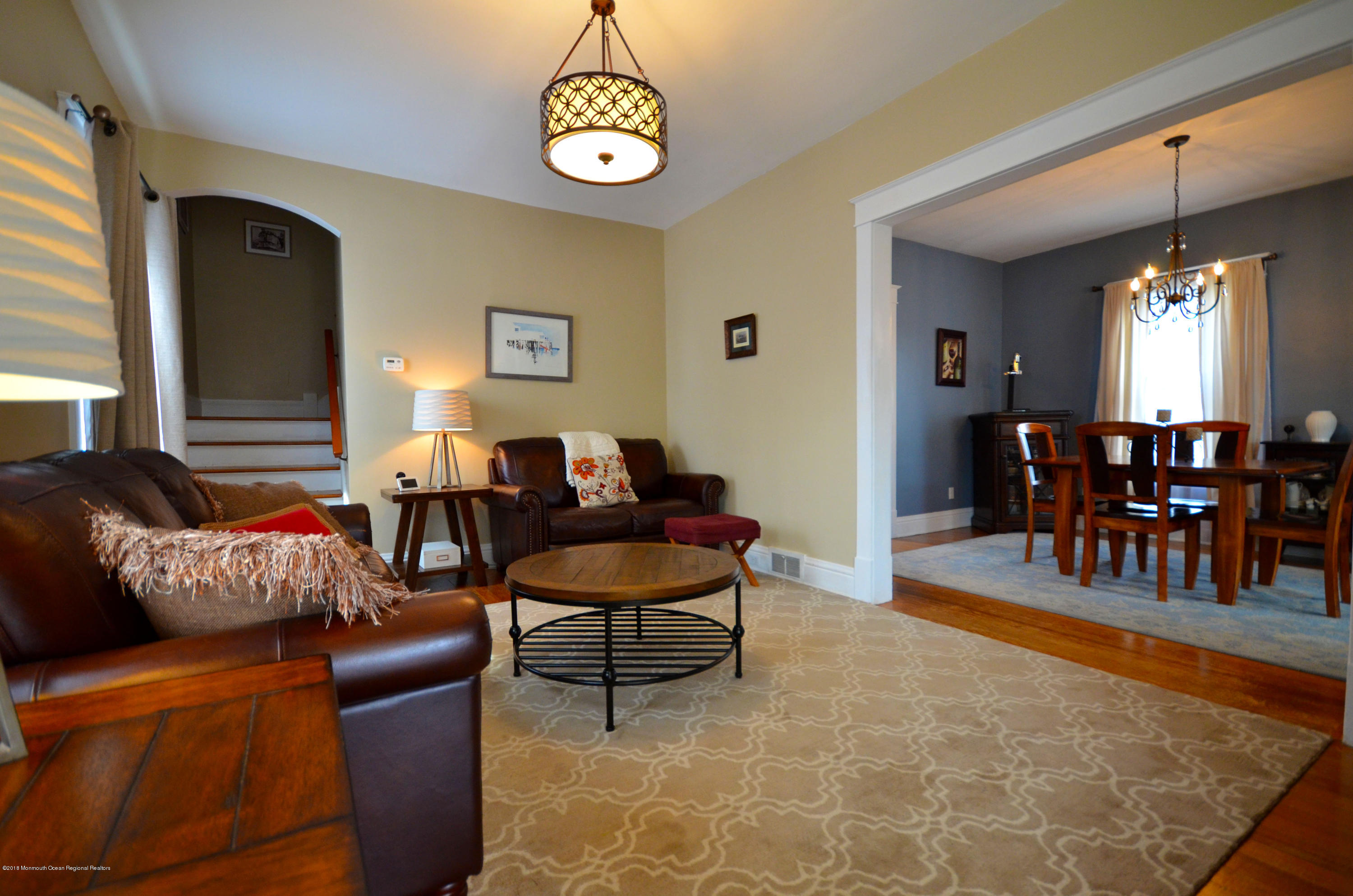 215 Cooper Road Red Bank, NJ 07701 - Photo 10 of 38 215_Cooper_55
