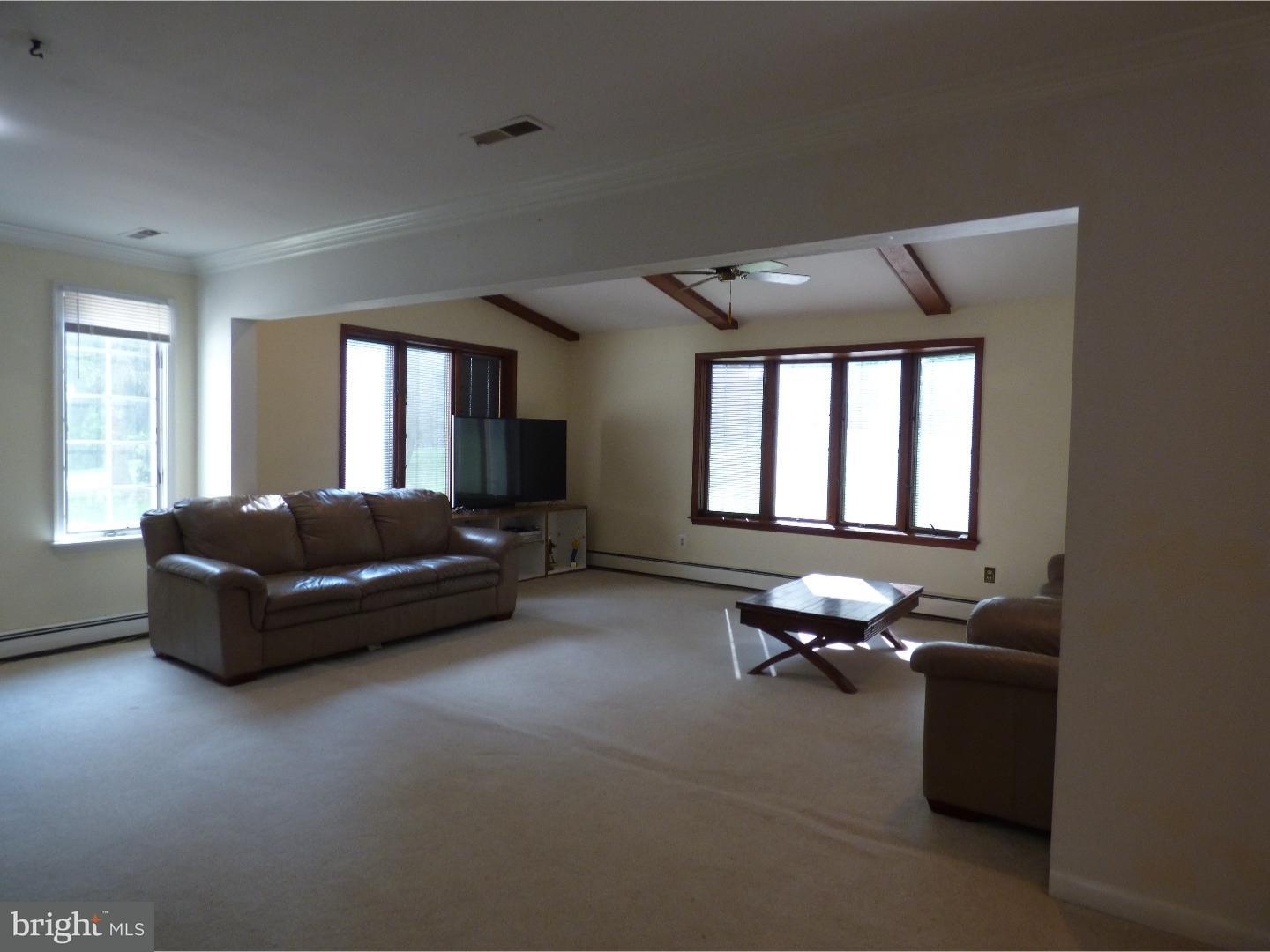 2196 Schaeffer Road Abington, PA 19001 - Photo 8 of 14 Family Room