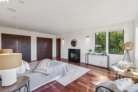 $1,295,000 | 46 Carisbrook Lane, Oakland, CA 94611