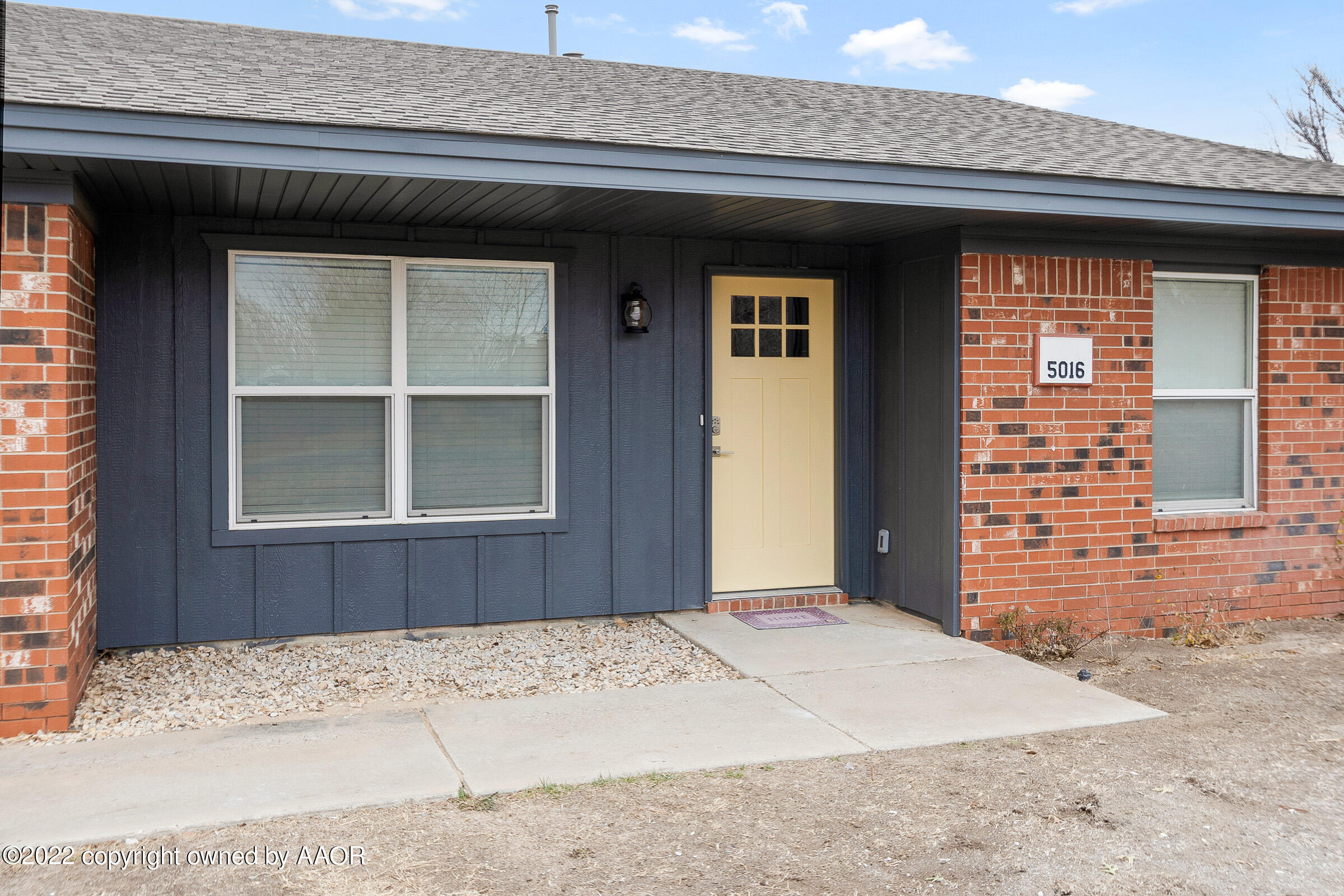 5016 Navajo Trail Amarillo, TX 79110 - Photo 2 of 32 002_Front Entry