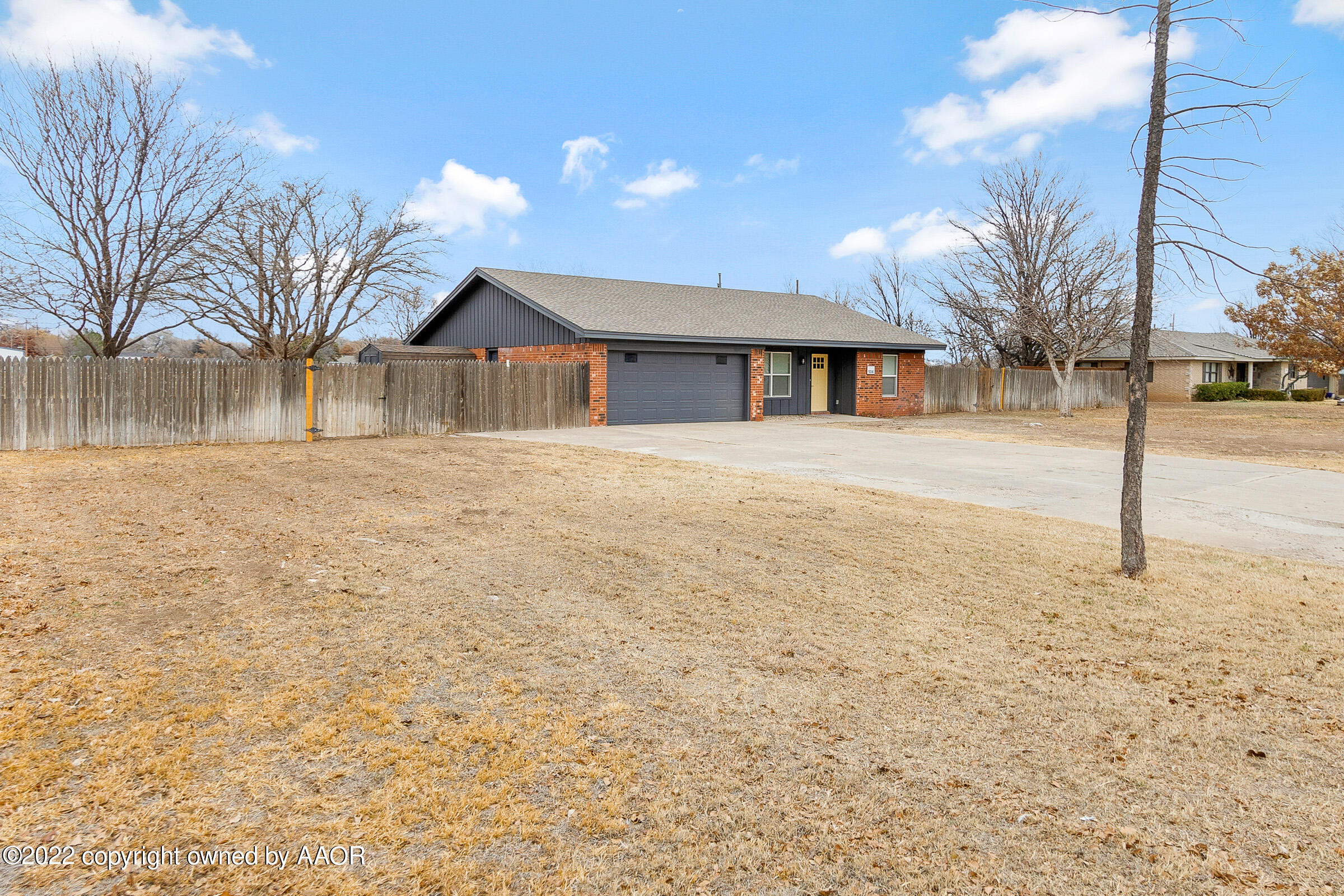 5016 Navajo Trail Amarillo, TX 79110 - Photo 3 of 32 003_Side