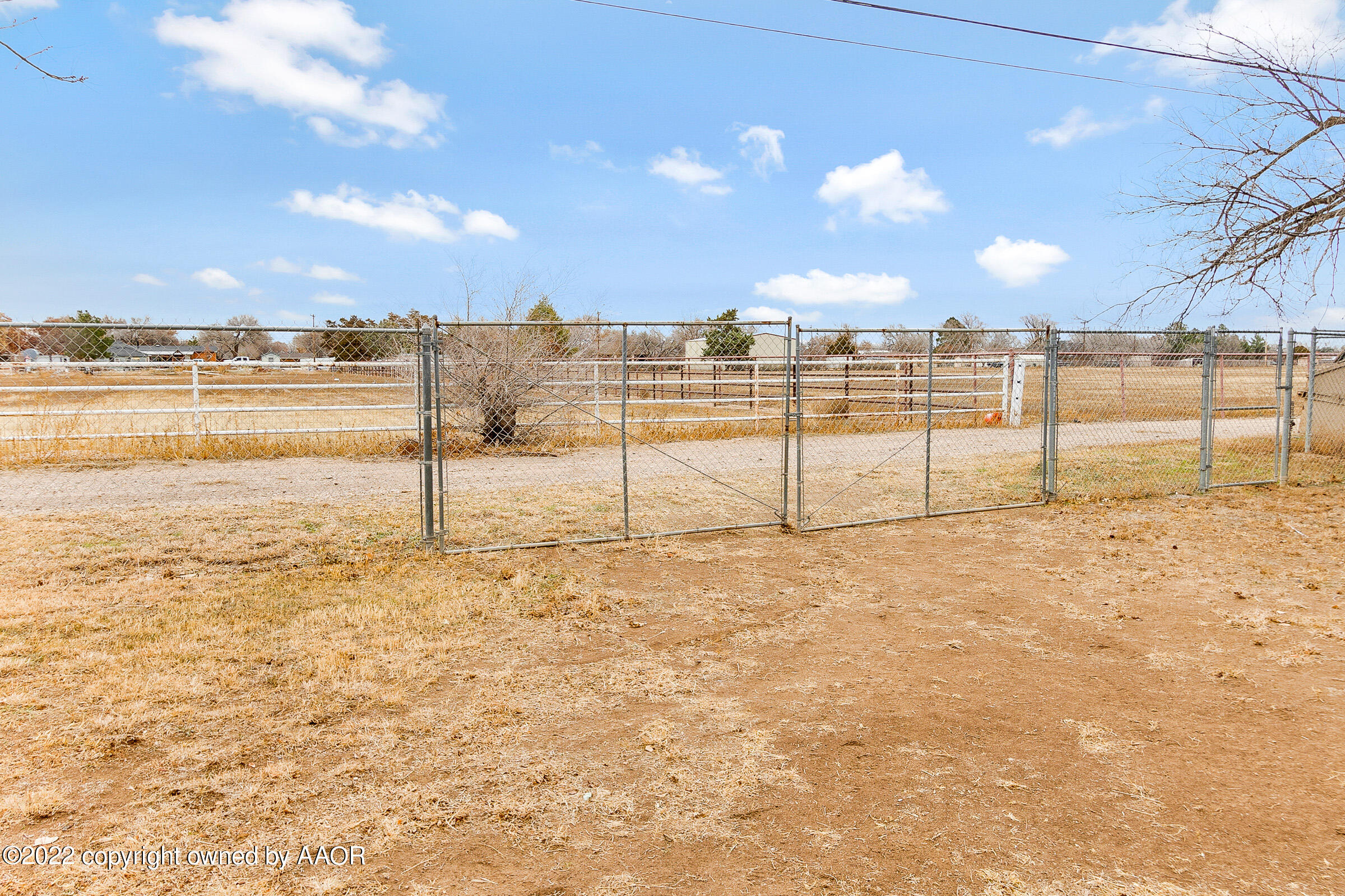 5016 Navajo Trail Amarillo, TX 79110 - Photo 32 of 32 033_Rear Gate