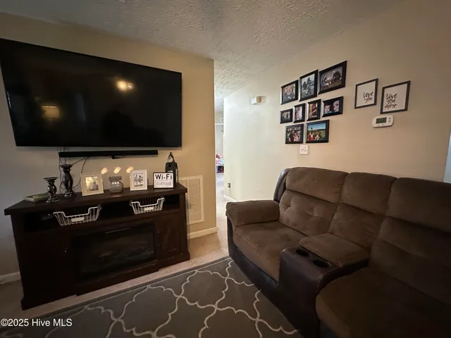 $229,900 | 203 Garriss Street, Conway, NC 27820