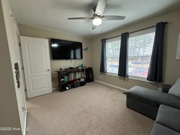 $220,000 | 203 Garriss Street, Conway, NC 27820