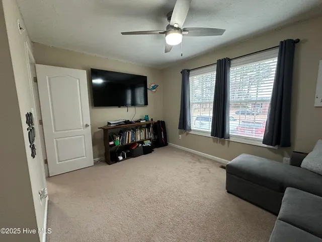 $229,900 | 203 Garriss Street, Conway, NC 27820