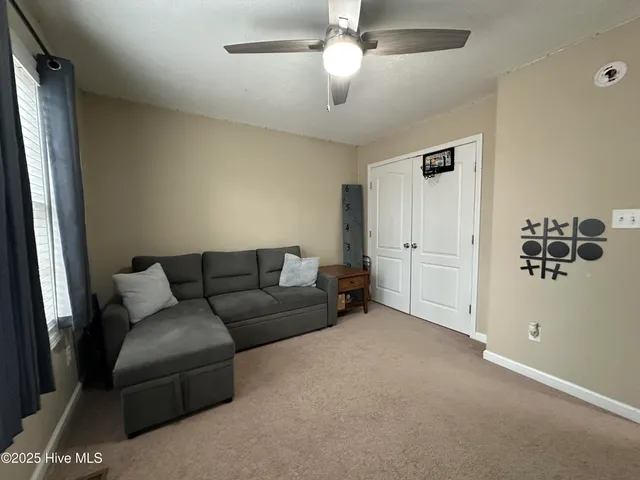 $229,900 | 203 Garriss Street, Conway, NC 27820