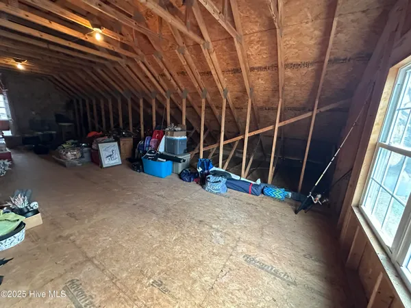 $220,000 | 203 Garriss Street, Conway, NC 27820