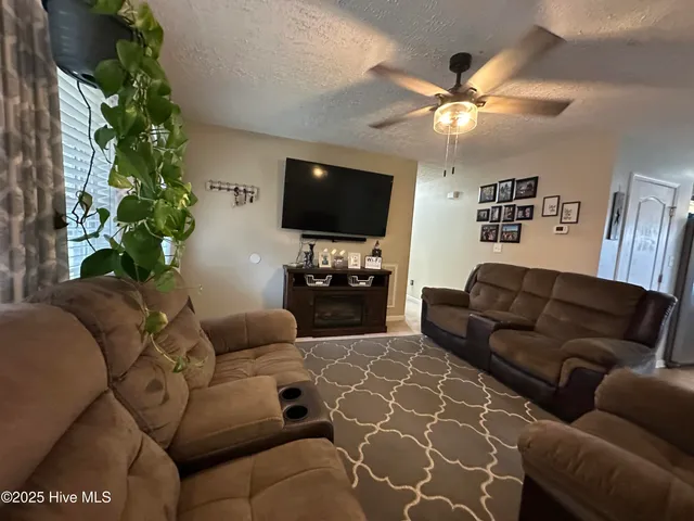 $229,900 | 203 Garriss Street, Conway, NC 27820