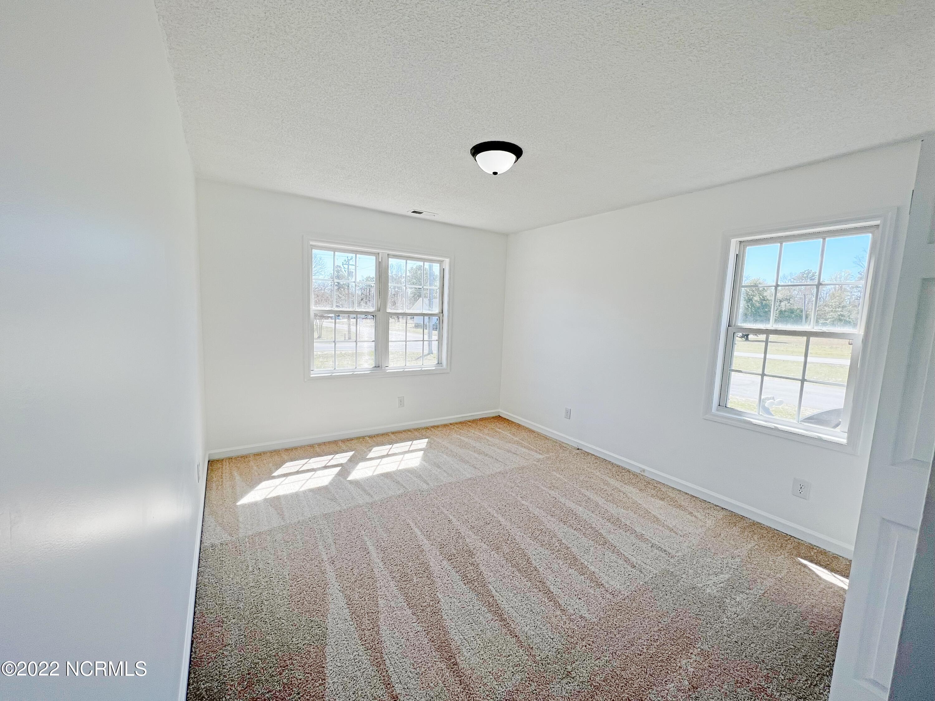 189 Core Road Richlands, NC 28574 - Photo 22 of 32 IMG-0554-1