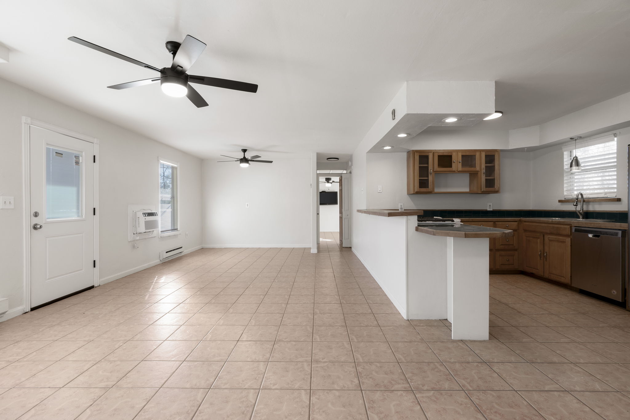 2058 Montell Road Wimberley, TX 78676 - Photo 13 of 35