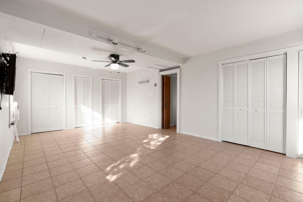 2058 Montell Road Wimberley, TX 78676 - Photo 14 of 35