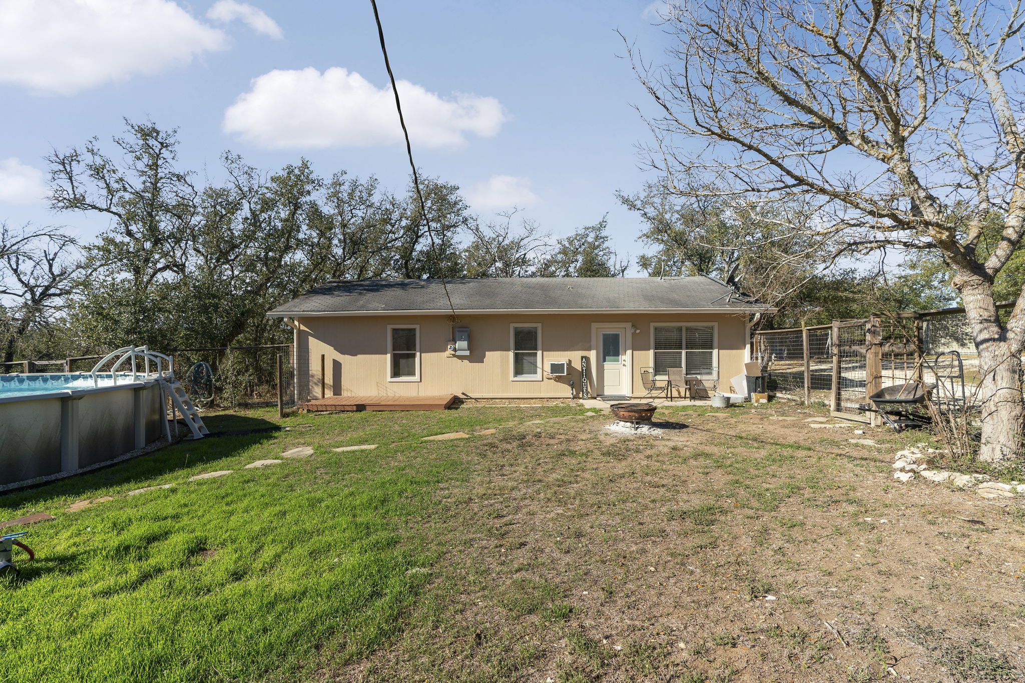 2058 Montell Road Wimberley, TX 78676 - Photo 21 of 35