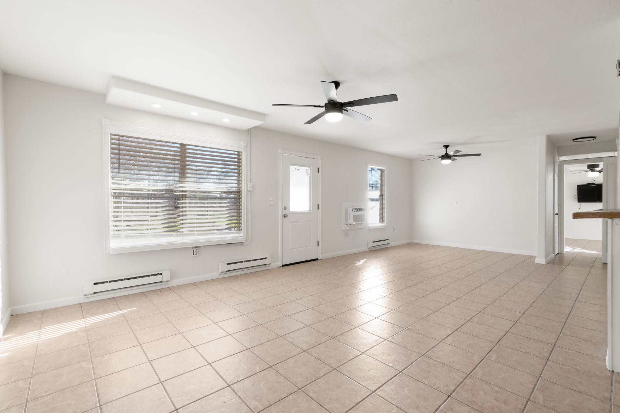 2058 Montell Road Wimberley, TX 78676 - Photo 9 of 35