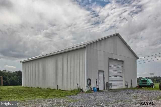 1685 White Hall Road Littlestown, PA 17340 - Photo 13 of 28