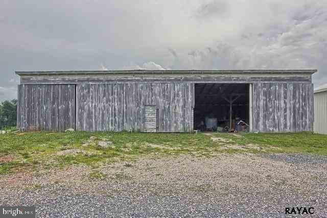 1685 White Hall Road Littlestown, PA 17340 - Photo 15 of 28