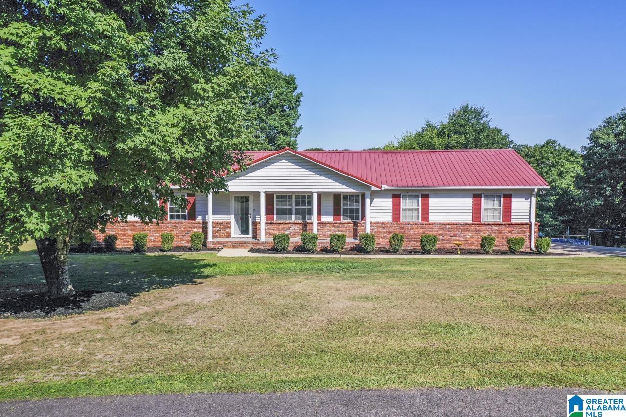 1320 Suncrest Road Bessemer, AL 35020 - Photo 2 of 27