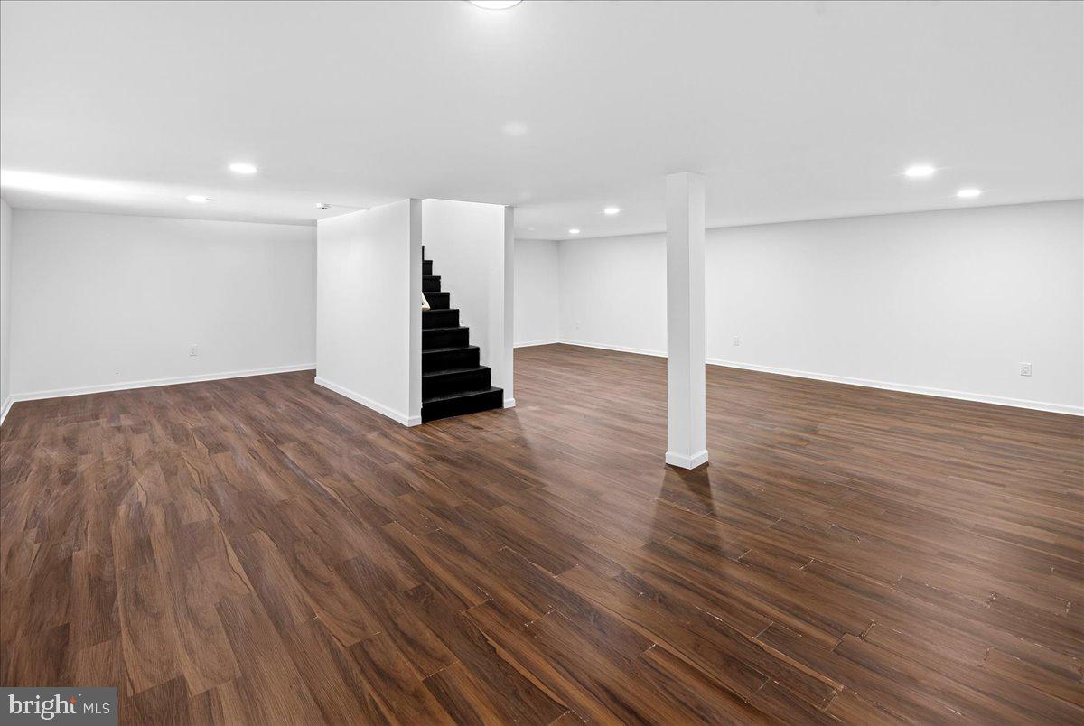 464 Sykesville Road Wrightstown, NJ 08562 - Photo 27 of 32 a view of empty room with wooden floor