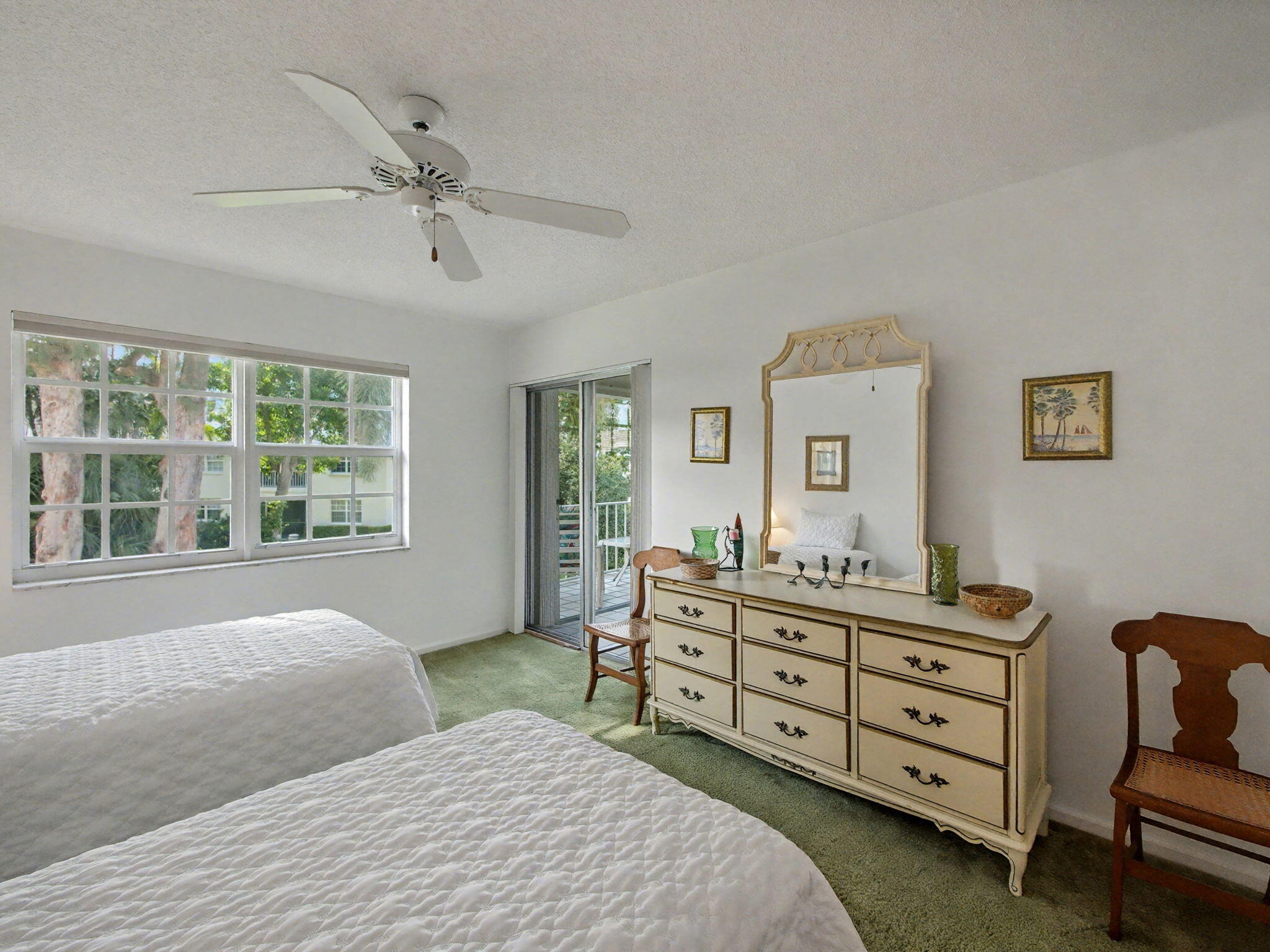 1205 Sandy Lane, Unit 246 Singer Island, FL 33404 - Photo 13 of 30 13-web-or-mls-014