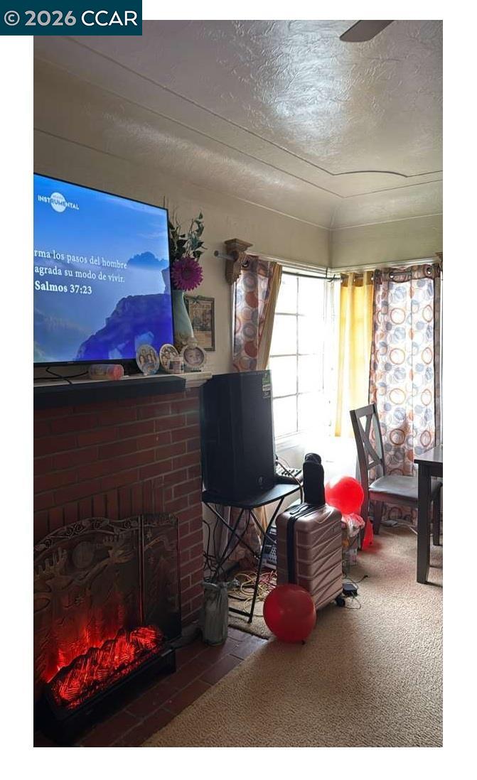 632 West 25th Street Merced, CA 95340 - Photo 4 of 7