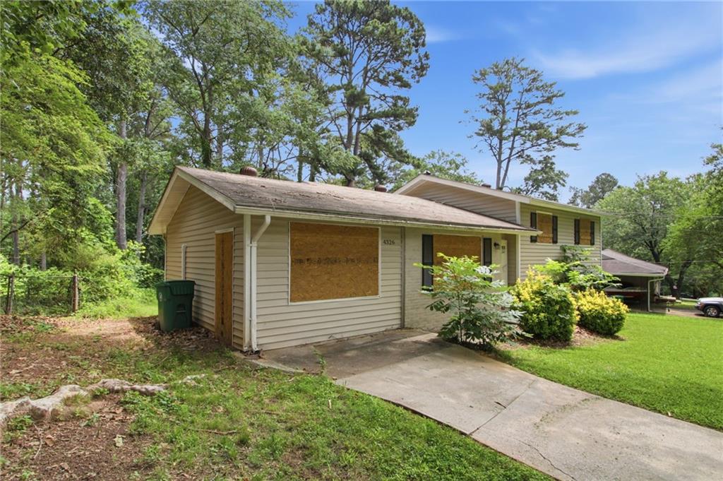 4326 Aldergate Drive Decatur, GA 30035 - Photo 3 of 29