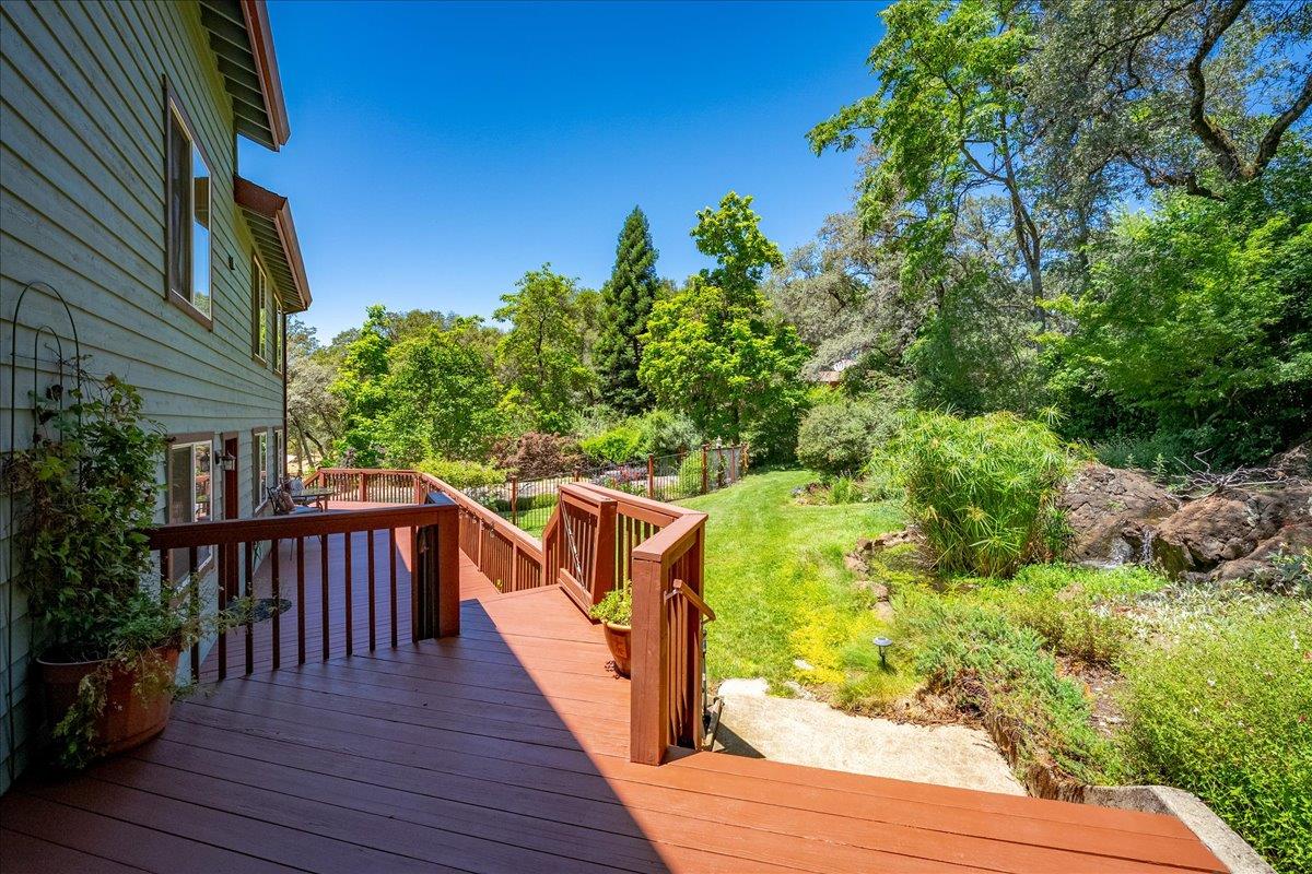 10947 East Lime Kiln Road Grass Valley, CA 95949 - Photo 55 of 94 Wrap around deck