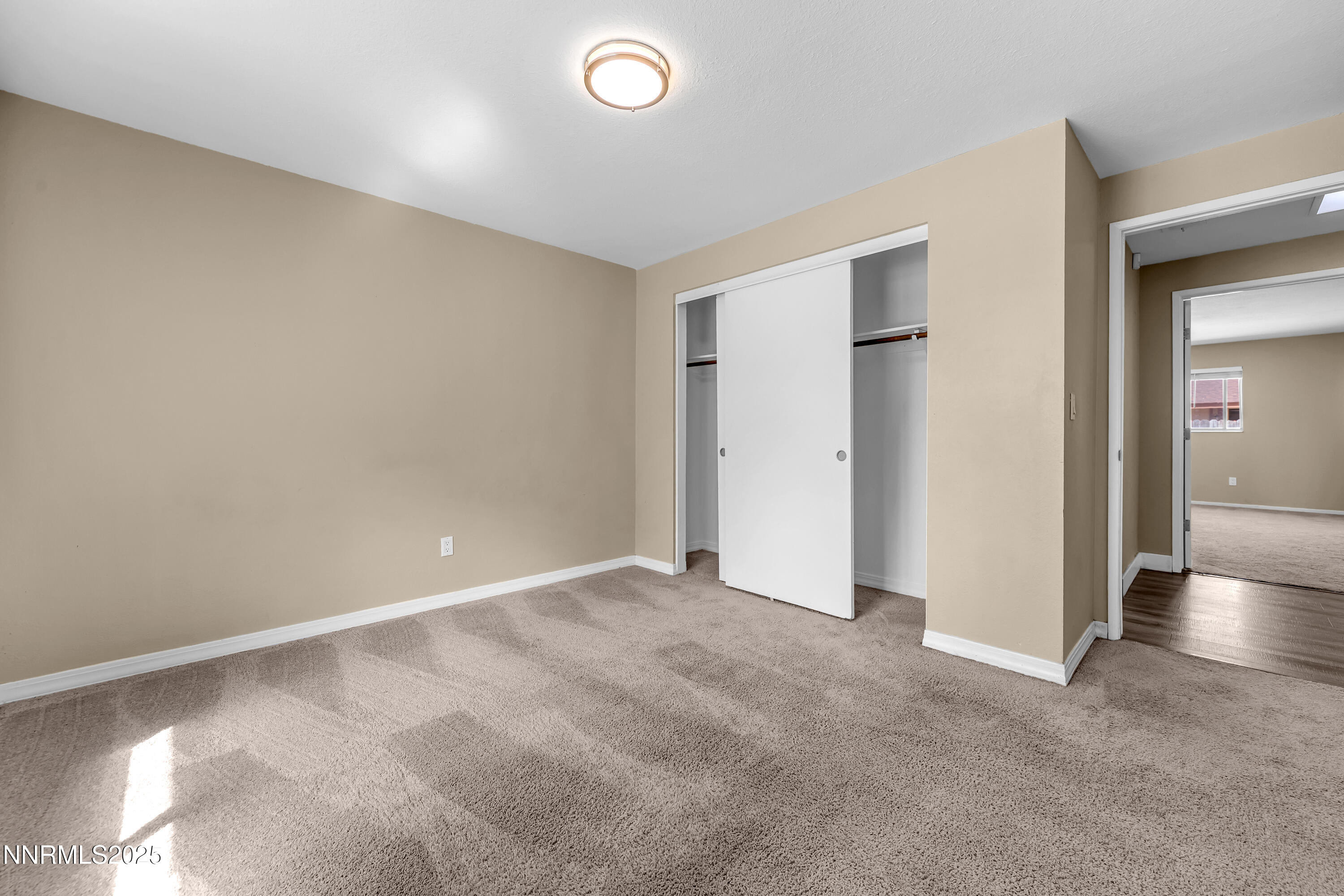 4405 Primavera Avenue Reno, NV 89502 - Photo 29 of 49 Primavera4405-024