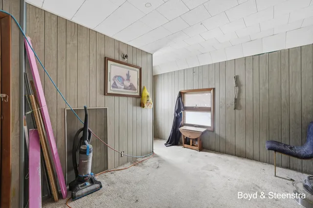 $190,000 | 409 West Maple Street, Wayland, MI 49348