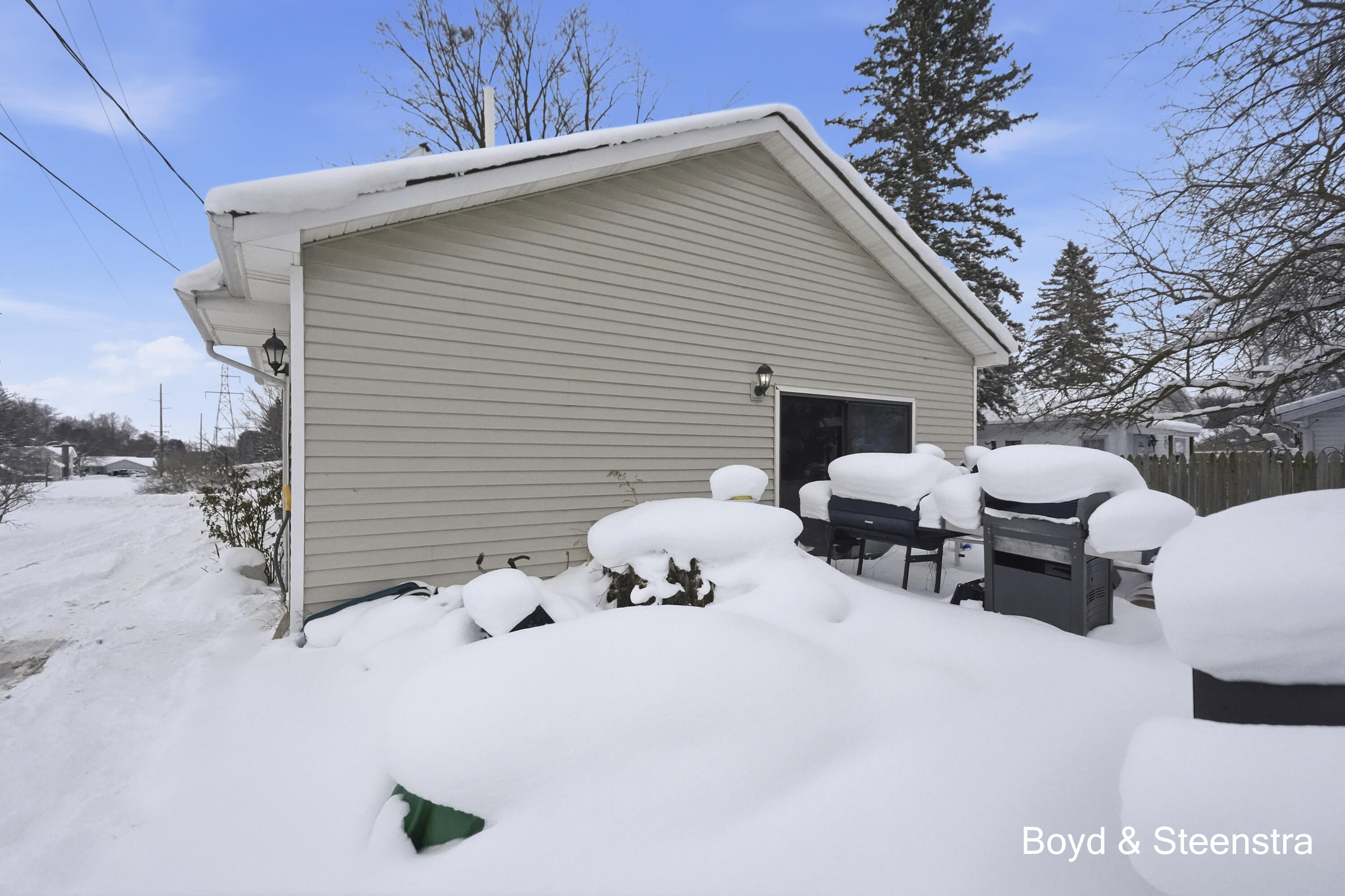 409 West Maple Street Wayland, MI 49348 - Photo 25 of 25 _CR_5674