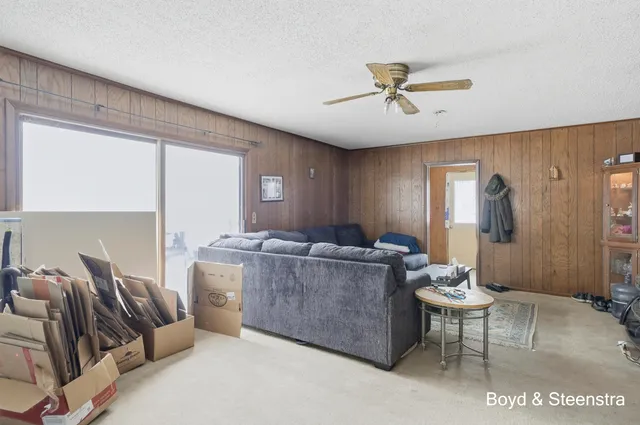 $190,000 | 409 West Maple Street, Wayland, MI 49348