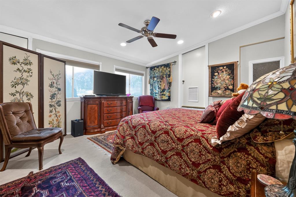 7044 Comanche Trail Austin, TX 78732 - Photo 20 of 33