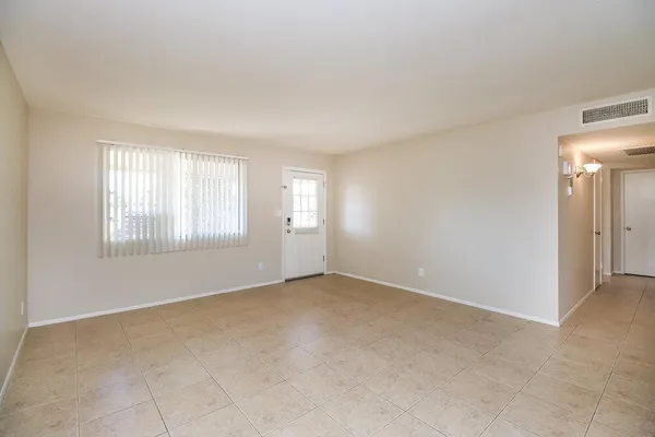 $2,455 | 3039 South Kenneth Place, Tempe, AZ 85282
