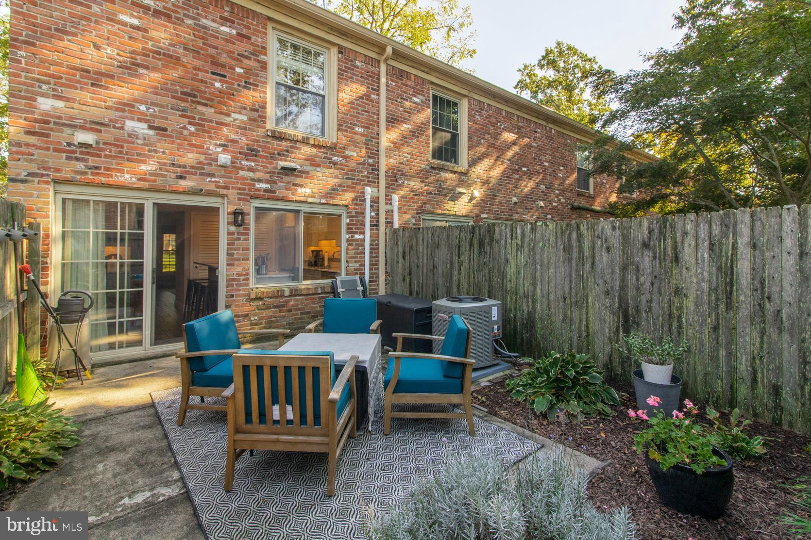 116 Albemarle Drive Blue Bell, PA 19422 - Photo 2 of 31