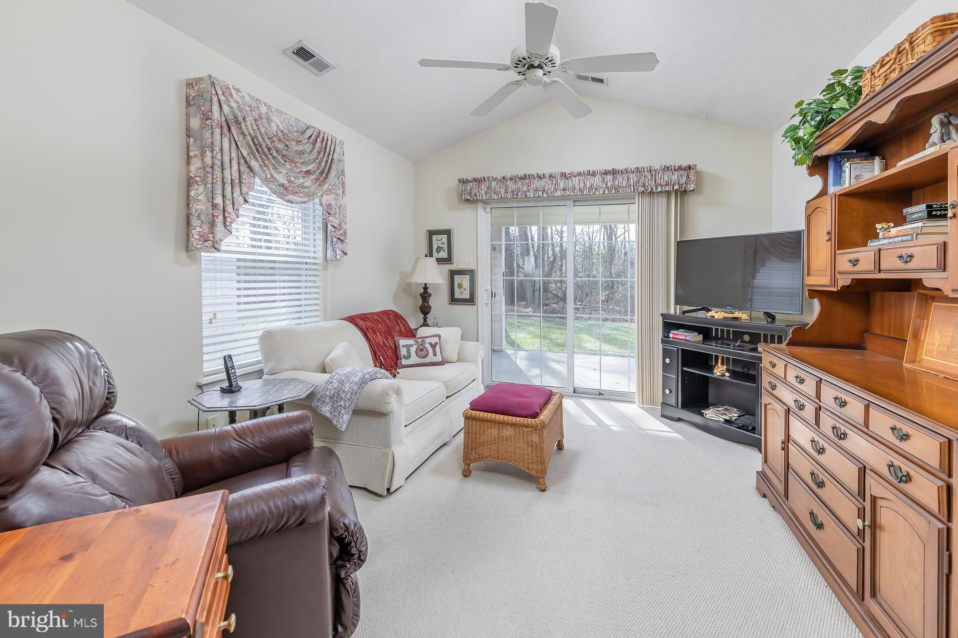 46 Nature Lane Sewell, NJ 08080 - Photo 12 of 18