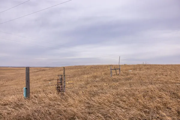 $1 | 1587 18th Avenue Northwest, Turtle Lake, ND 58575