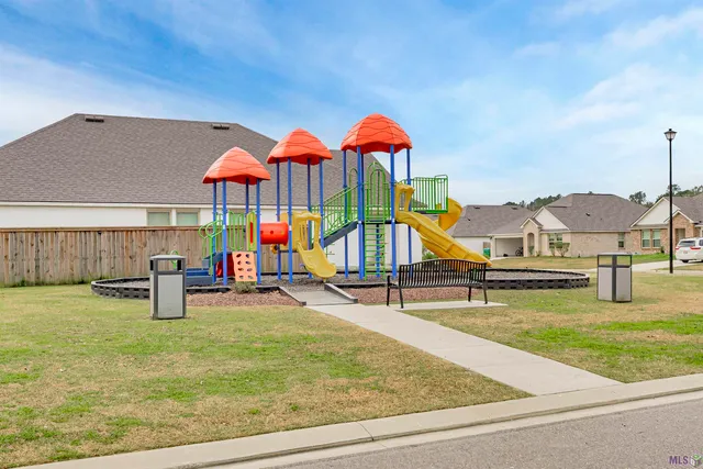 $314,900 | 7762 Joe Lynn Trail, Denham Springs, LA 70726