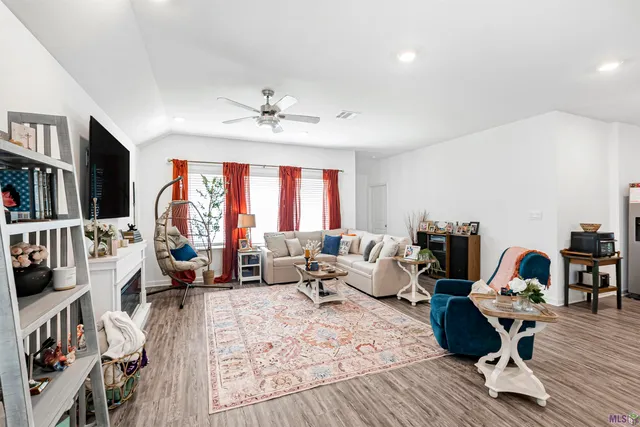 $314,900 | 7762 Joe Lynn Trail, Denham Springs, LA 70726