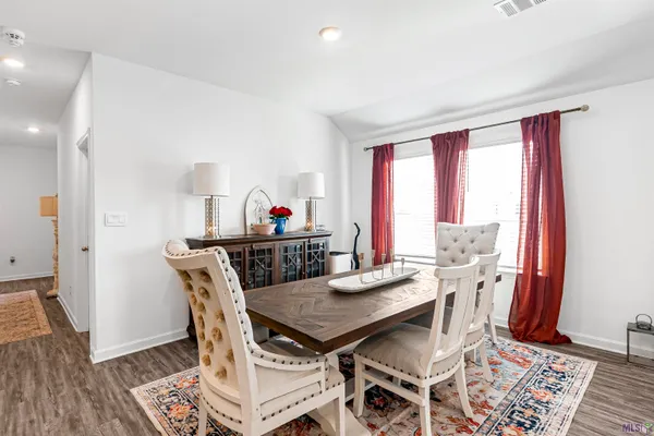 $299,900 | 7762 Joe Lynn Trail, Denham Springs, LA 70726