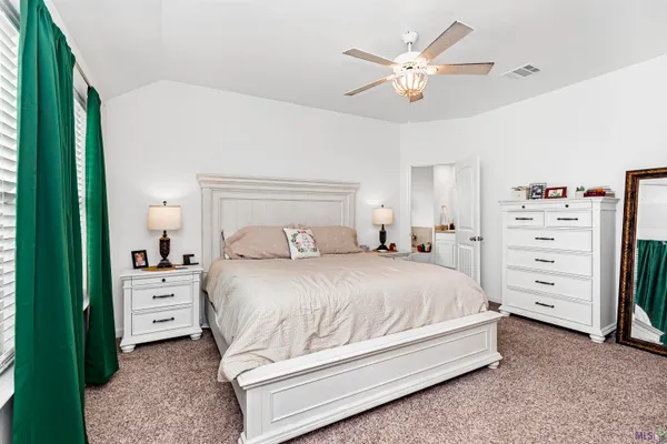 $299,900 | 7762 Joe Lynn Trail, Denham Springs, LA 70726