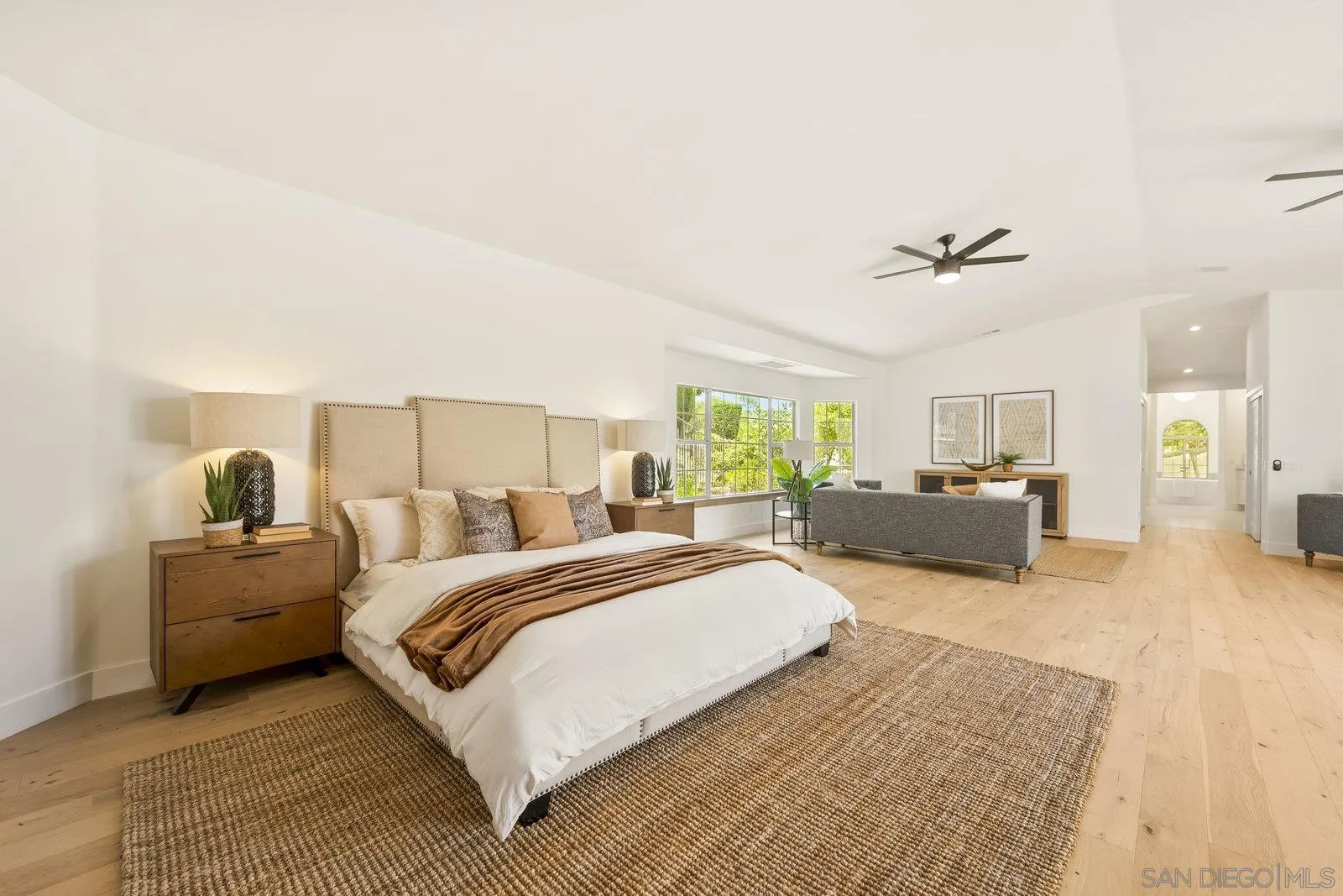17601 Valle Verde Road Poway, CA 92064 - Photo 15 of 59 Gallery Image 15