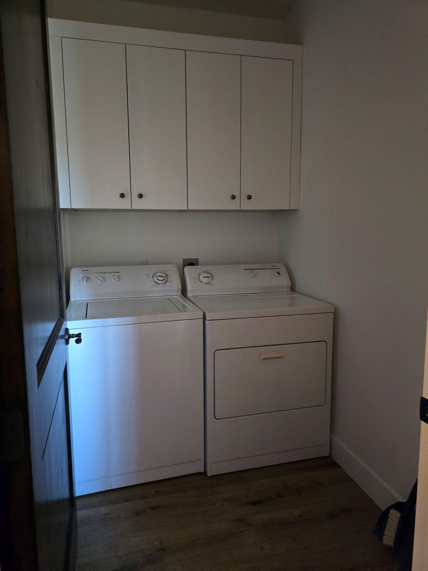 240 Rockinghorse Bend Road Payson, AZ 85541 - Photo 35 of 53 a utility room with dryer and washer